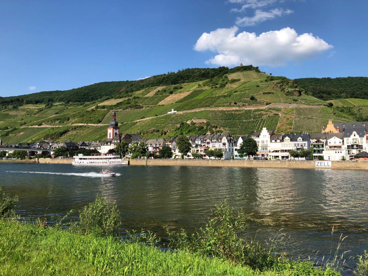 Ferienwohnungen Merl Zell an der Mosel Luaran gambar